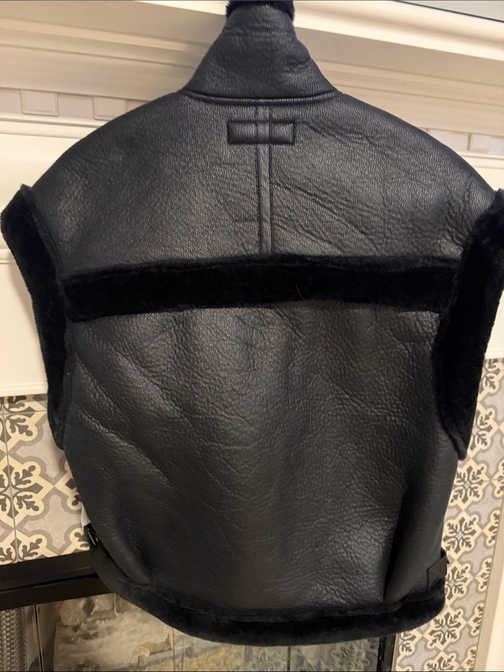 NEW BLANKNYC Vegan Leather Sherpa Oversized Black Vest Buckle Details Moto Sz S - Picture 12 of 12